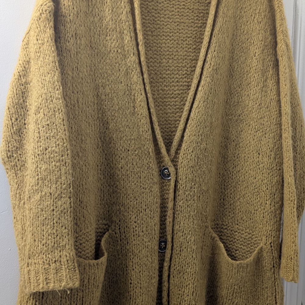 Oversized Open-Front Mustard Cardigan with Pockets - Picture 2 of 10